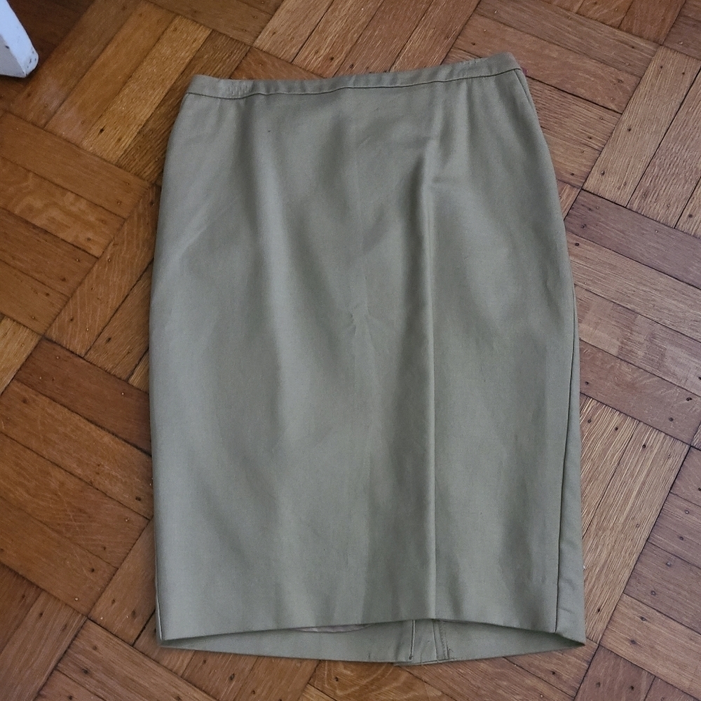 New w tags pencil skirt w side pockets Hp๐ฅ๐ฅ๐ด - Picture 3 of 6